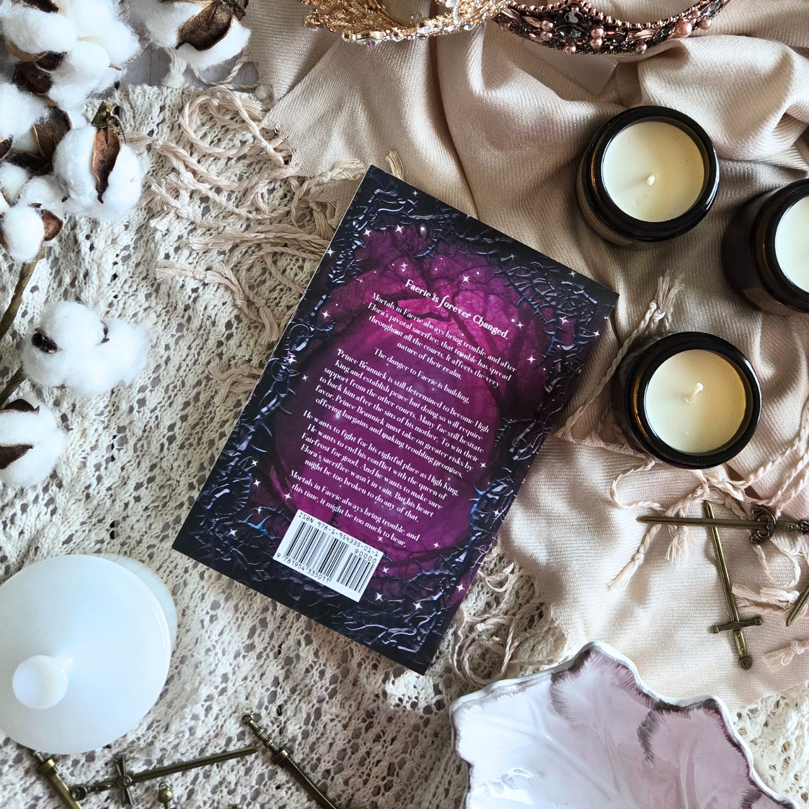 Crown of Bitter Thorn (Paperback)