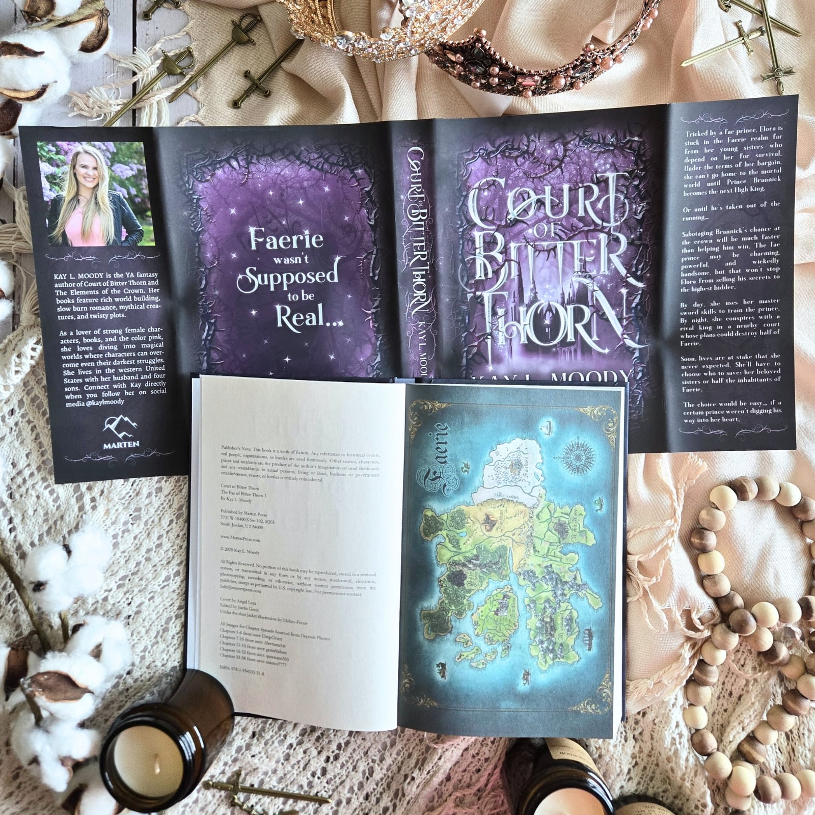 Court of Bitter Thorn (Hardcover)